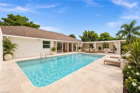 Exterior - 180 Pebble Beach Blvd, Naples, FL 34113 photo 6 of 8