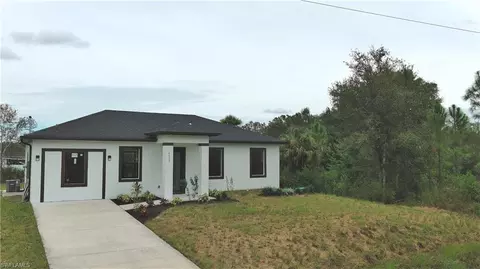 1917 Roderick Ln, Lehigh Acres, FL 33972