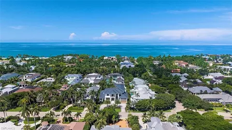 View/Area - 1544 3rd St S, Naples, FL 34102 photo 1 of 1