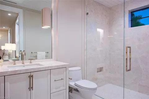 Bath - 1544 3rd St S, Naples, FL 34102 photo 6 of 8