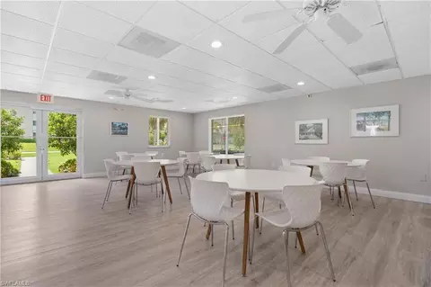 Dining - 506 Broad Ave S #506, Naples, FL 34102 photo 1 of 1