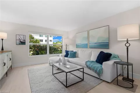506 Broad Ave S #506, Naples, FL 34102