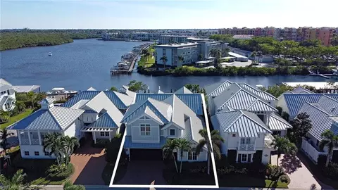 1482 2nd Ave S, Naples, FL 34102