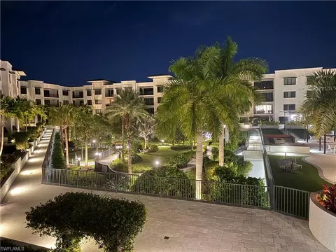 Exterior - 1115 Central Ave S #352, Naples, FL 34102 photo 8 of 10
