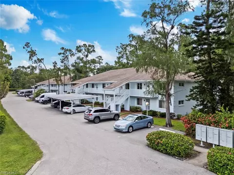 Exterior - 3531 County Barn Rd #201, Naples, FL 34112 photo 2 of 8