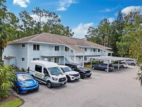 Exterior - 3531 County Barn Rd #201, Naples, FL 34112 photo 3 of 8