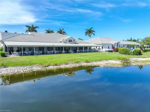 View/Area - 104 Glen Eagle Cir, Naples, FL 34104 photo 4 of 6