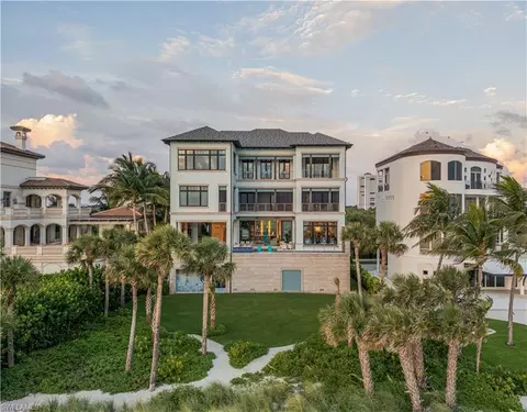 7409 Bay Colony Dr, Naples, FL 34108