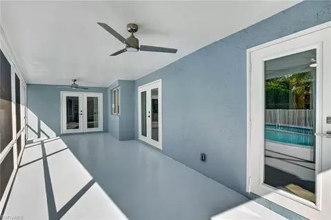 Exterior - 4620 Parrot Ave, Naples, FL 34104 photo 4 of 9