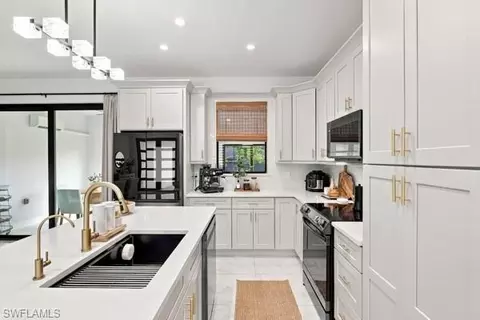 Kitchen - 3000 47th St SW, Naples, FL 34116 photo 4 of 6