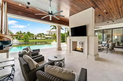 Exterior - 385 Colony Dr, Naples, FL 34108 photo 9 of 17