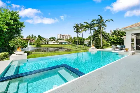 Exterior - 385 Colony Dr, Naples, FL 34108 photo 11 of 17