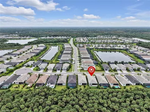 View/Area - 12239 Bonnet Dr, Naples, FL 34120 photo 3 of 7