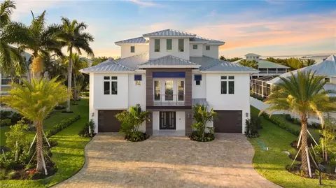 6091 Tidewater Island Cir, Fort Myers, FL 33908