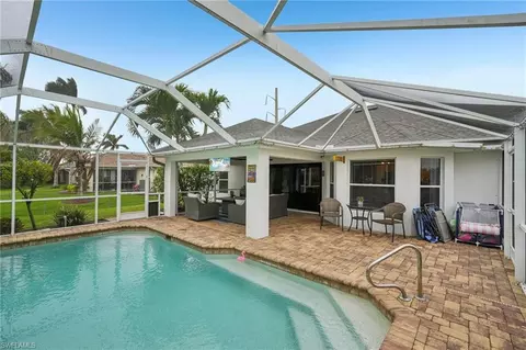 3717 Agualinda Blvd, Cape Coral, FL 33914