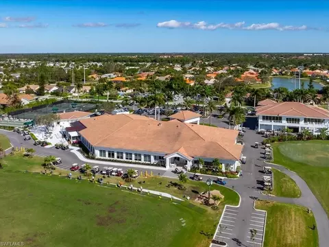 View/Area - 221 Fox Glen Dr #2201, Naples, FL 34104 photo 3 of 7