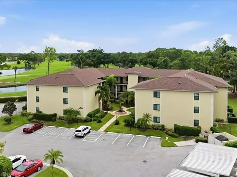 View/Area - 221 Fox Glen Dr #2201, Naples, FL 34104 photo 2 of 7