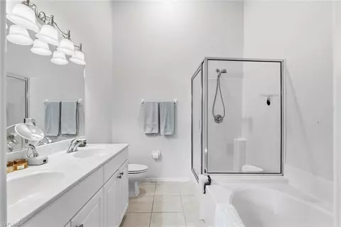 Bath - 359 Dover Pl #203, Naples, FL 34104 photo 1 of 2