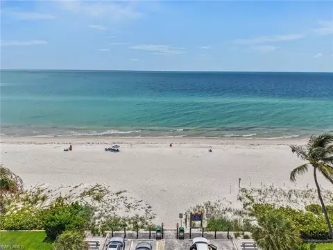 View/Area - 995 9th Ave S #5, Naples, FL 34102 photo 3 of 4