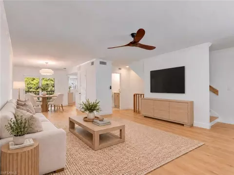 Living - 995 9th Ave S #5, Naples, FL 34102 photo 3 of 8