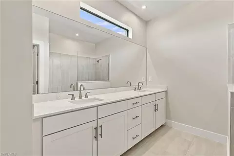 Bath - 19442 Viewmont Way, Estero, FL 33928 photo 1 of 4