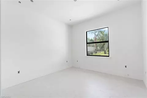 Bedroom - 721 Golden Gate Blvd W, Naples, FL 34120 photo 10 of 15