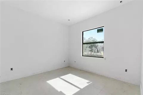 Bedroom - 721 Golden Gate Blvd W, Naples, FL 34120 photo 13 of 15