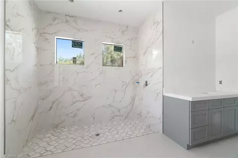 Bath - 721 Golden Gate Blvd W, Naples, FL 34120 photo 2 of 5