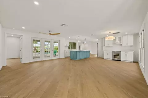 Living - 2105 Sheepshead Dr, Naples, FL 34102 photo 2 of 5
