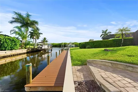 Exterior - 2105 Sheepshead Dr, Naples, FL 34102 photo 3 of 12