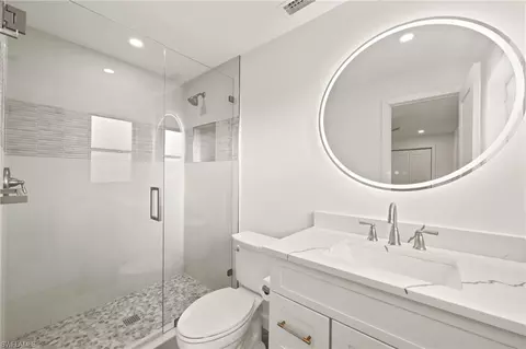 Bath - 2105 Sheepshead Dr, Naples, FL 34102 photo 7 of 7