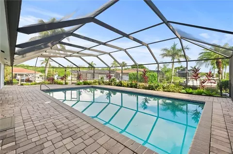 Exterior - 2105 Sheepshead Dr, Naples, FL 34102 photo 10 of 12