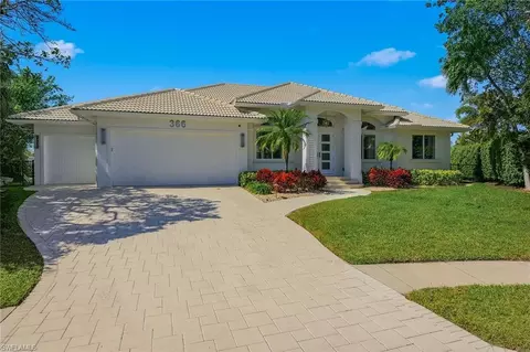 366 Grapewood Ct, Marco Island, FL 34145