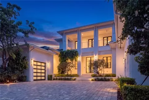 1698 Mcilvaine Ct, Marco Island, FL 34145