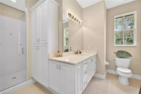 Bath - 556 Eagle Creek Dr, Naples, FL 34113 photo 4 of 4