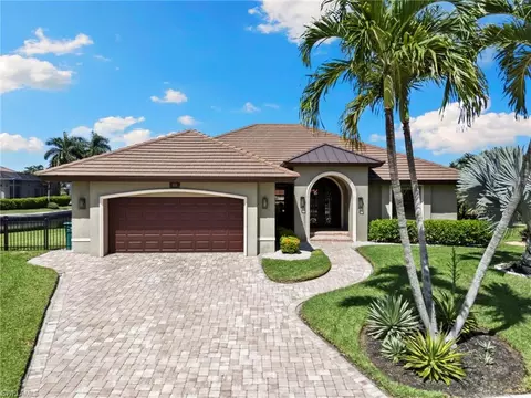 428 Persian Ct, Marco Island, FL 34145