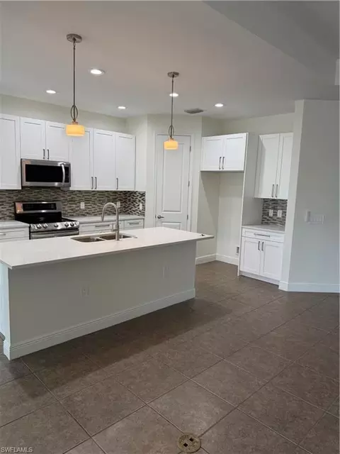 Kitchen - 3549 Canopy Cir, Naples, FL 34120 photo 1 of 2