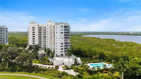 4811 Island Pond Ct #801, Bonita Springs, FL 34134