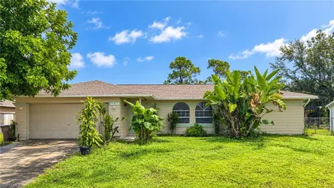 2139 NE 28th St, Cape Coral, FL 33909