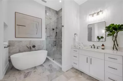 Bath - 2778 Shoreview Dr, Naples, FL 34112 photo 1 of 4
