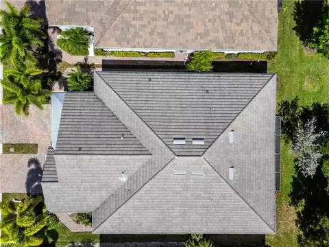 View/Area - 14731 Edgewater Cir, Naples, FL 34114 photo 8 of 8