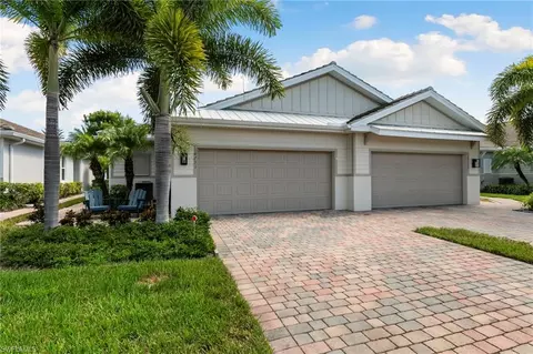 Exterior - 14731 Edgewater Cir, Naples, FL 34114 photo 8 of 8