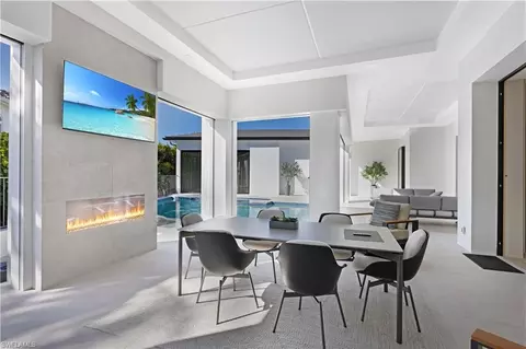 Dining - 2485 Crayton Rd, Naples, FL 34103 photo 3 of 3