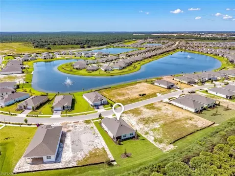 View/Area - 17892 Shade Tree Loop, Punta Gorda, FL 33982 photo 2 of 3