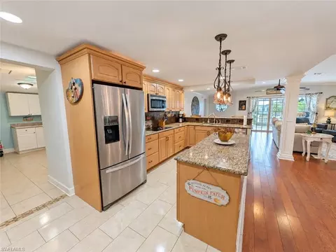 Kitchen - 113 Audubon Rd, Naples, FL 34114 photo 3 of 4