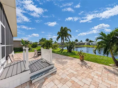 Exterior - 113 Audubon Rd, Naples, FL 34114 photo 3 of 7