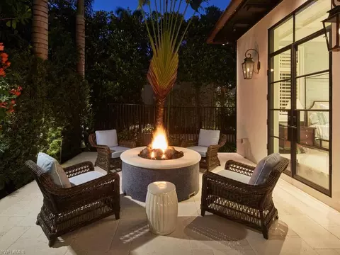 Exterior - 167 4th St N, Naples, FL 34102 photo 12 of 14