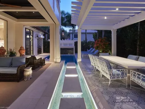 Exterior - 167 4th St N, Naples, FL 34102 photo 6 of 14