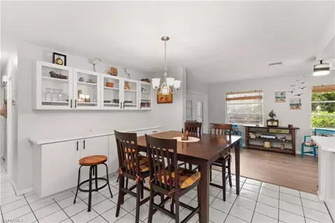 Dining - 4448 Pompano, Venice, FL 34293 photo 1 of 3