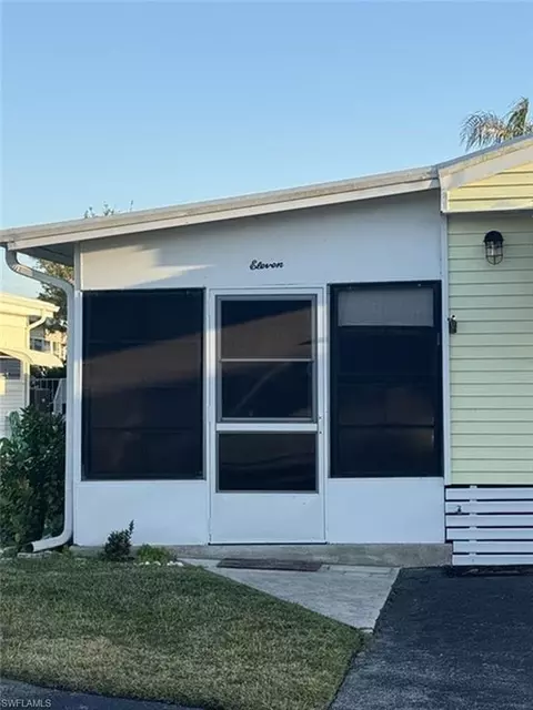 Exterior - 11 Zircon Dr, Naples, FL 34114 photo 4 of 7